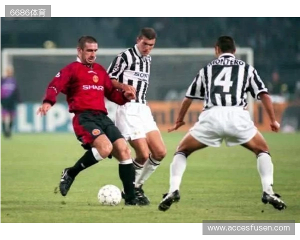 曼晚：阿马德可胜任右翼卫位置，但曼联需再引进一名左翼卫